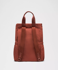 2-in-1 Convertible Drawstring backpack Equipped With Detachable Crossbody Pouch and Water Repellent Surface