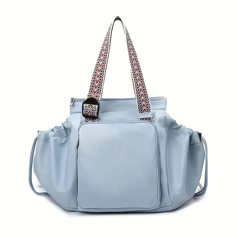 Streamlined Lightweight Gym bag Built With Abundant Purpose-Built Storage Compartments