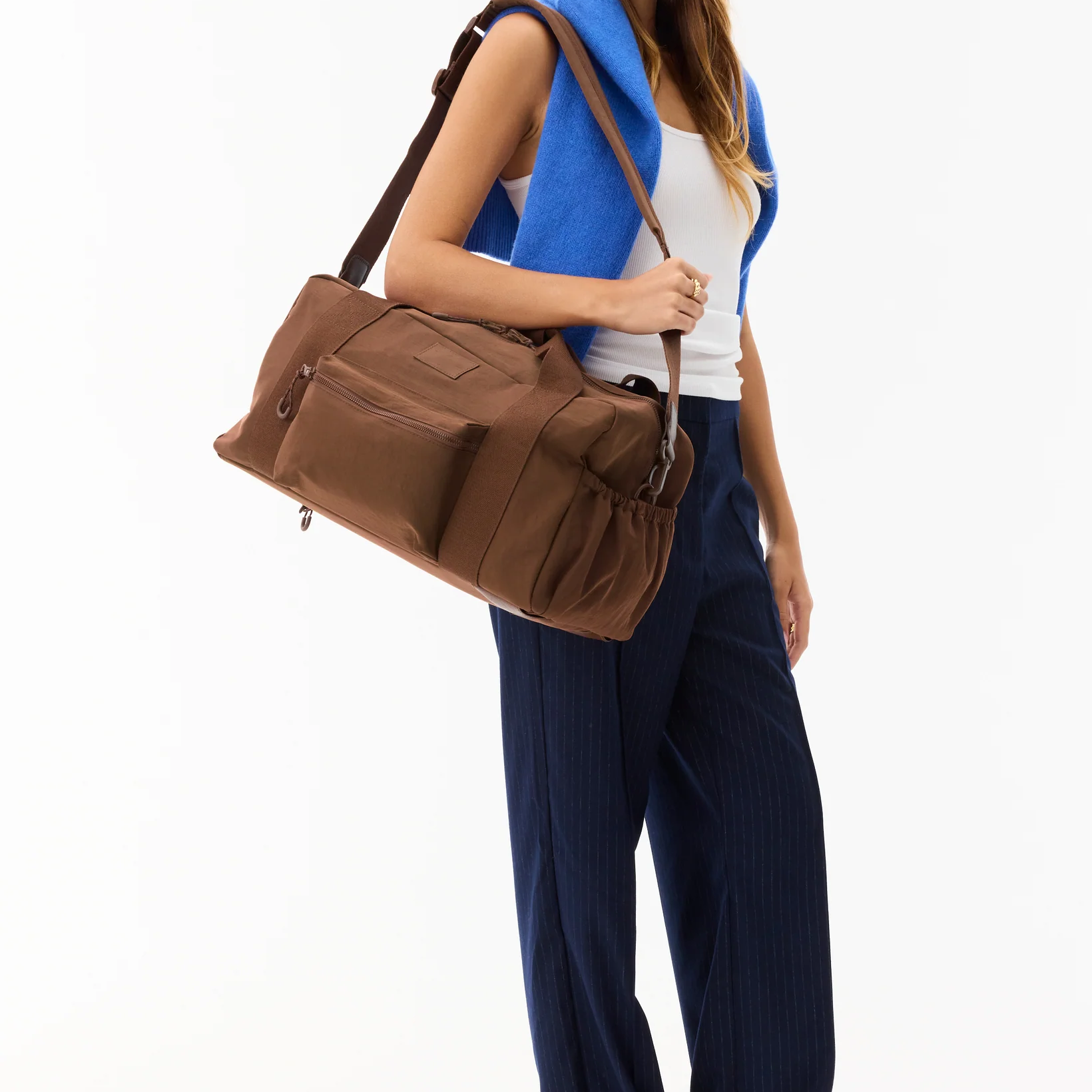 Multi-Wear Lightweight Nylon Gym bag Featuring Reasonably Partitioned Storage Compartments
